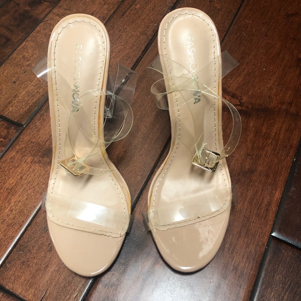 Fashion Nova size 6.5 heels
